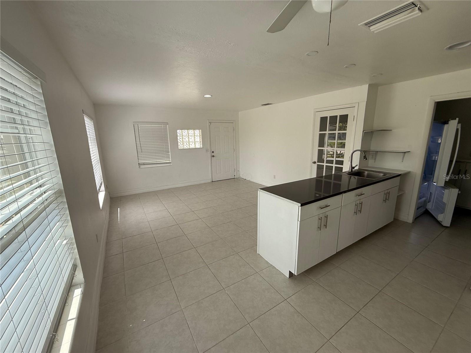Image 4 of 17 For 328 Observatory Drive