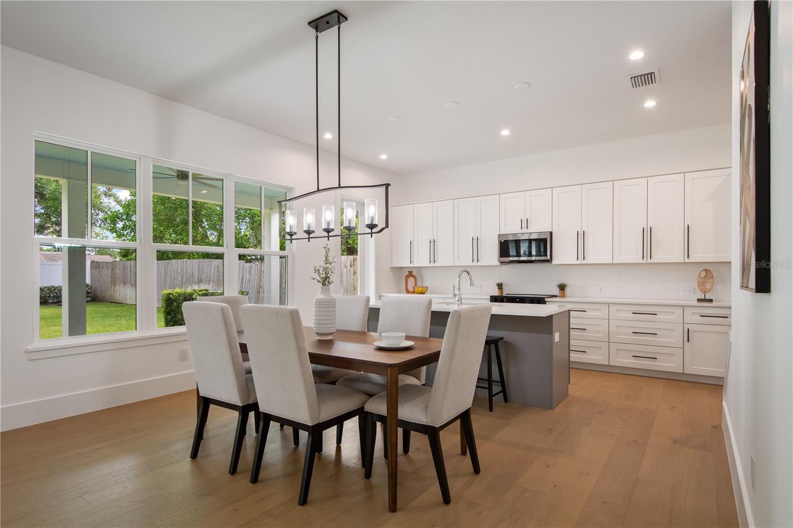 Image 14 of 45 For 1840 Biscayne Drive