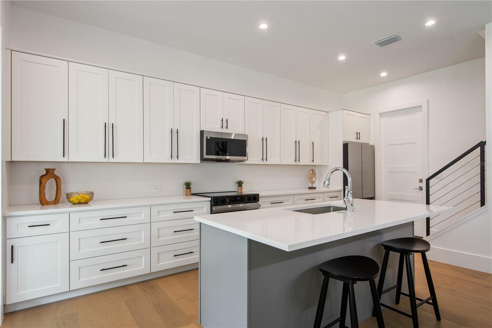 Image 17 of 45 For 1840 Biscayne Drive