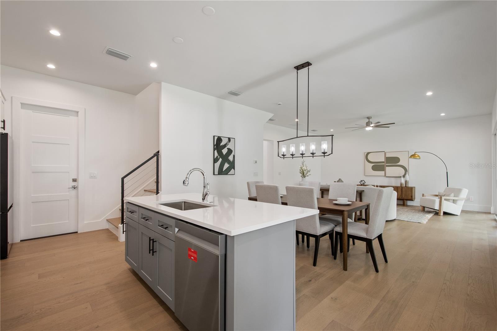 Image 18 of 45 For 1840 Biscayne Drive