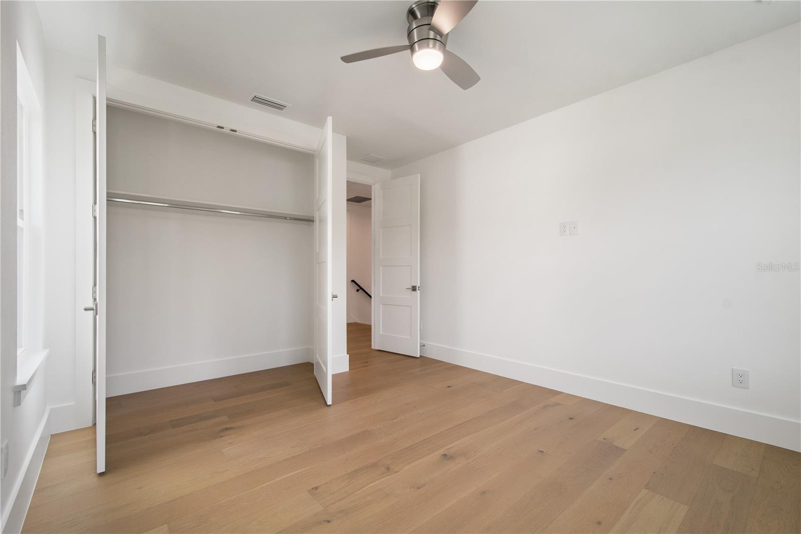 Image 37 of 45 For 1840 Biscayne Drive