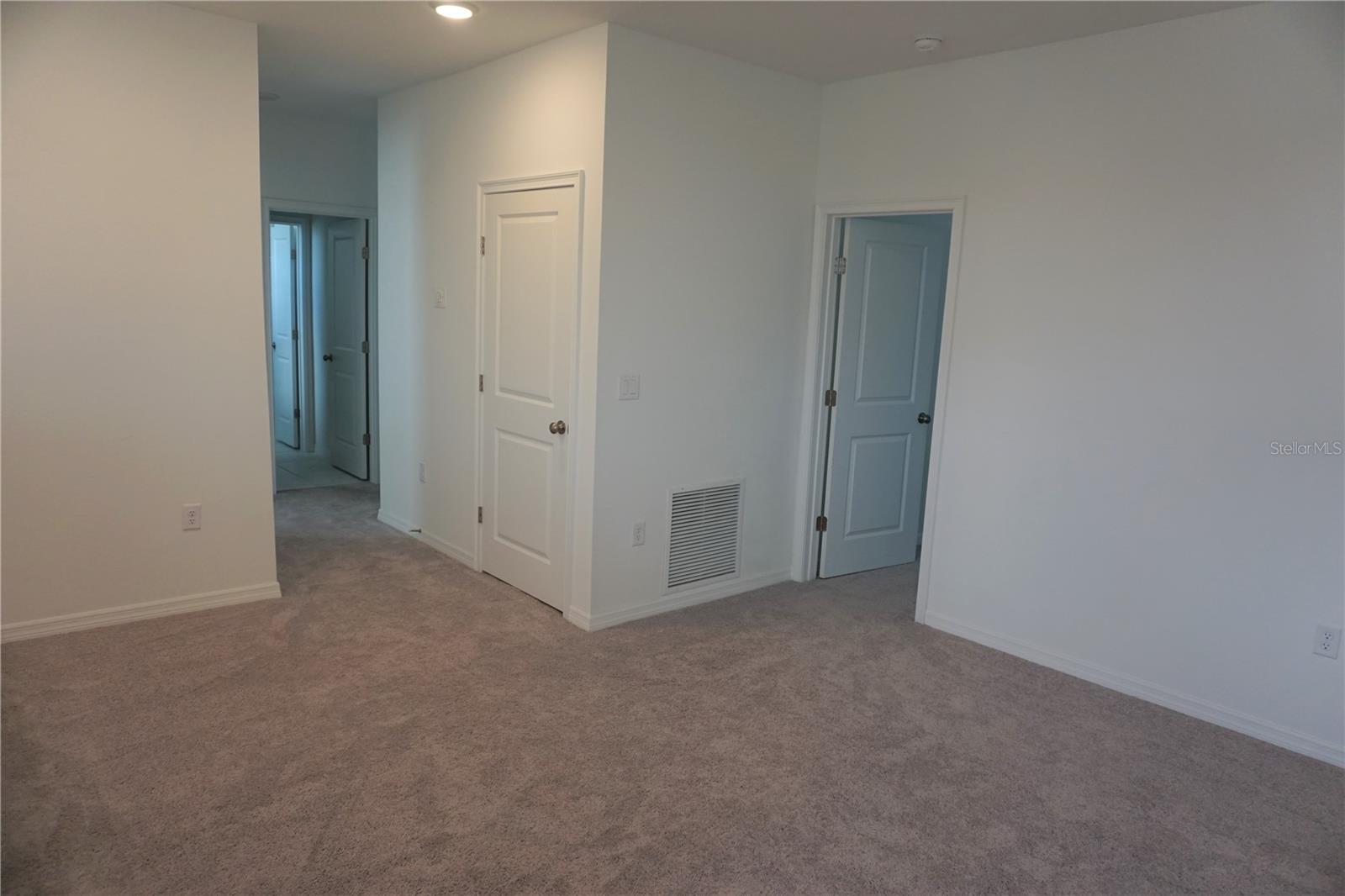Image 11 of 27 For 6240 Great Bear Drive