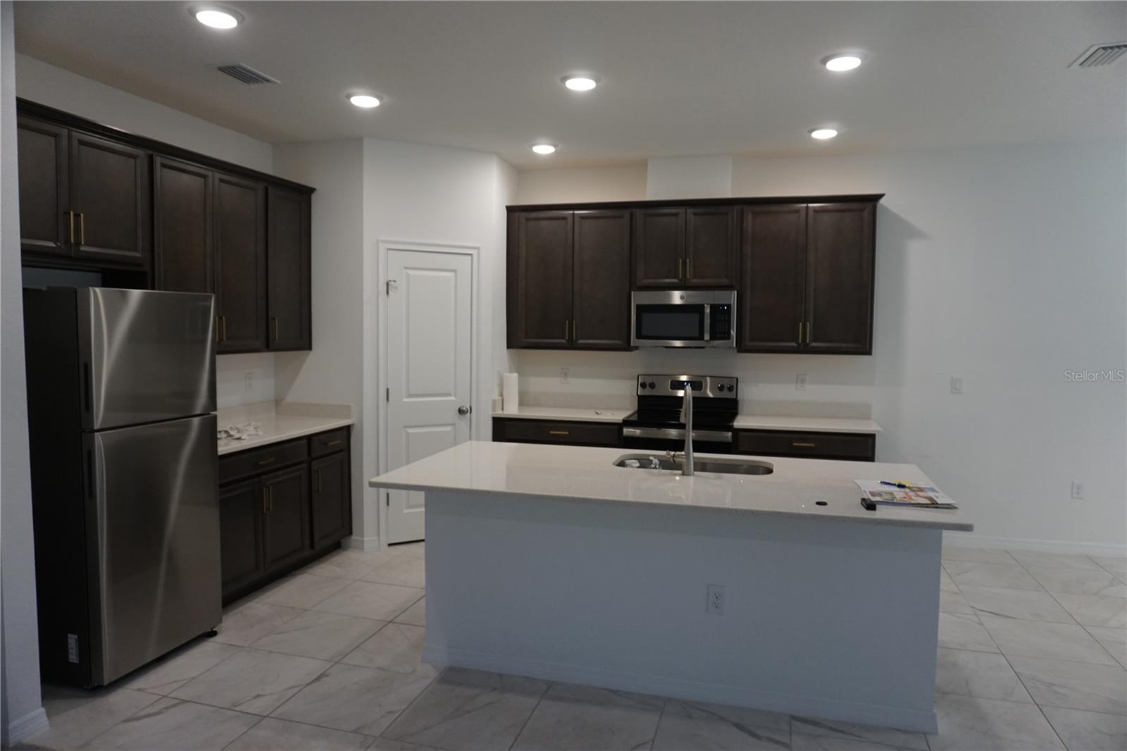 Image 7 of 27 For 6240 Great Bear Drive