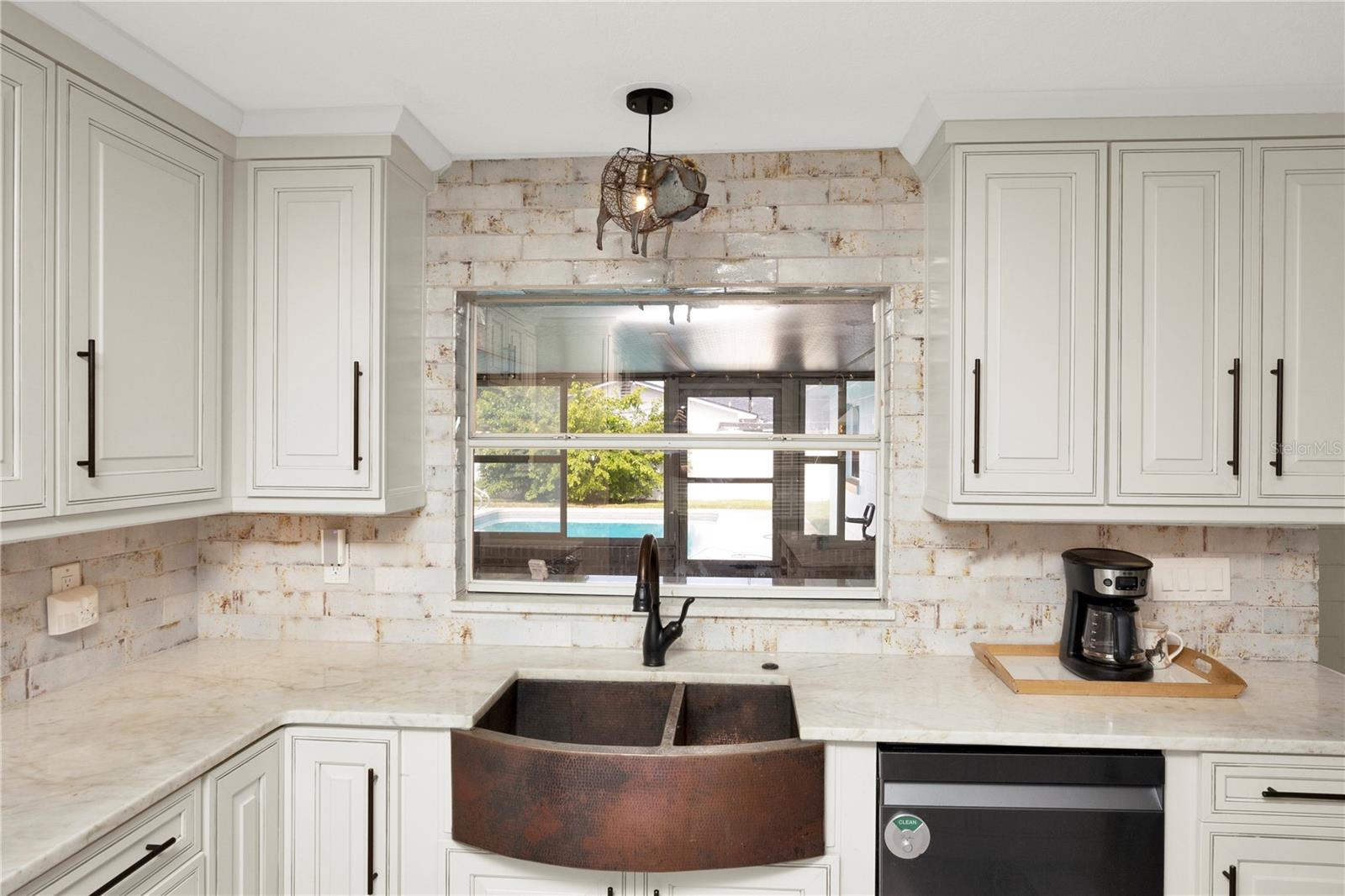 Image 12 of 42 For 346 Elkhorn Court