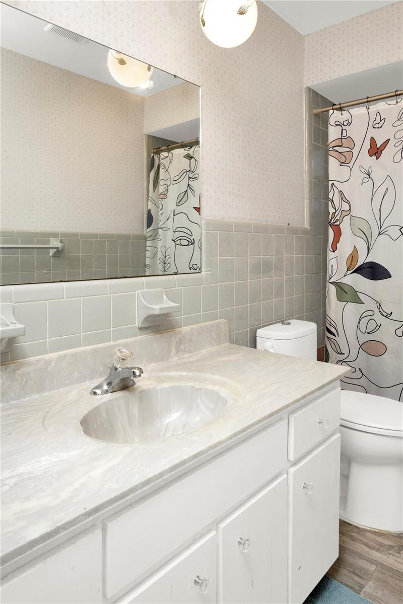 Image 32 of 42 For 346 Elkhorn Court