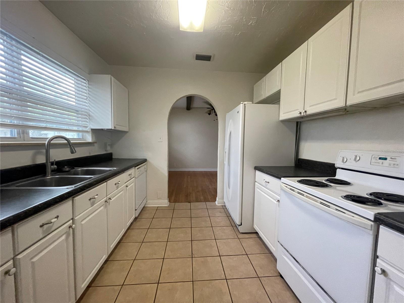 Image 9 of 11 For 384 Terry Lane