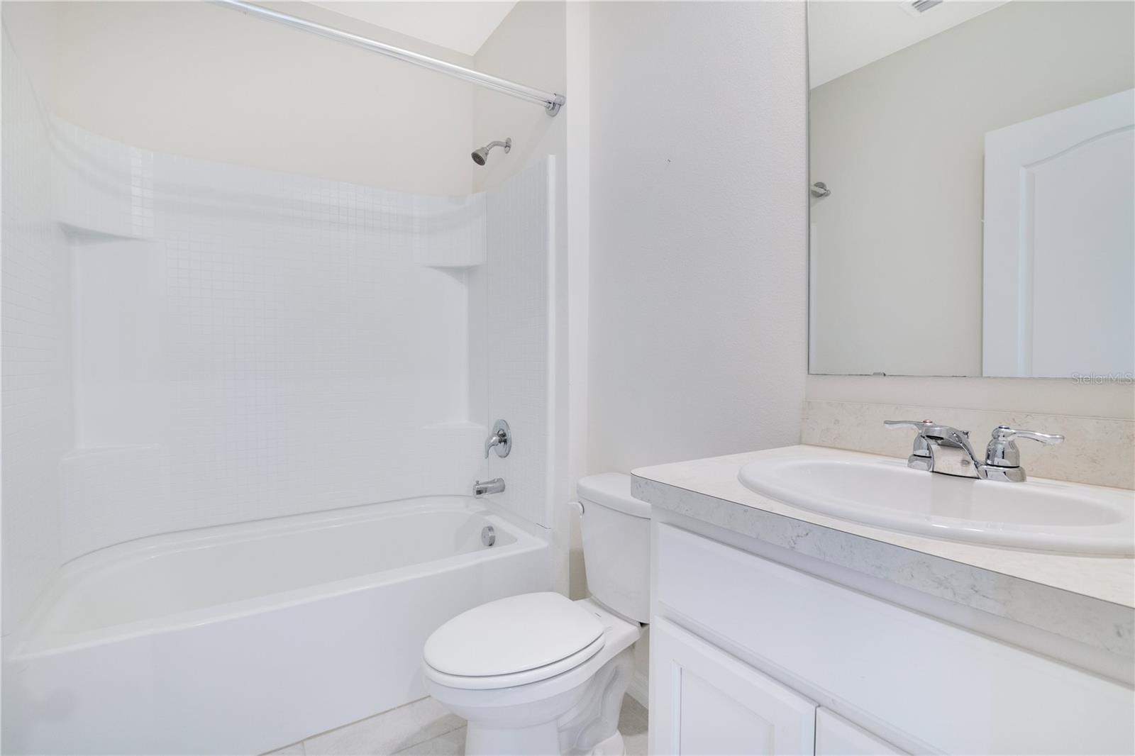 Image 17 of 34 For 2539 Avalon Park Boulevard