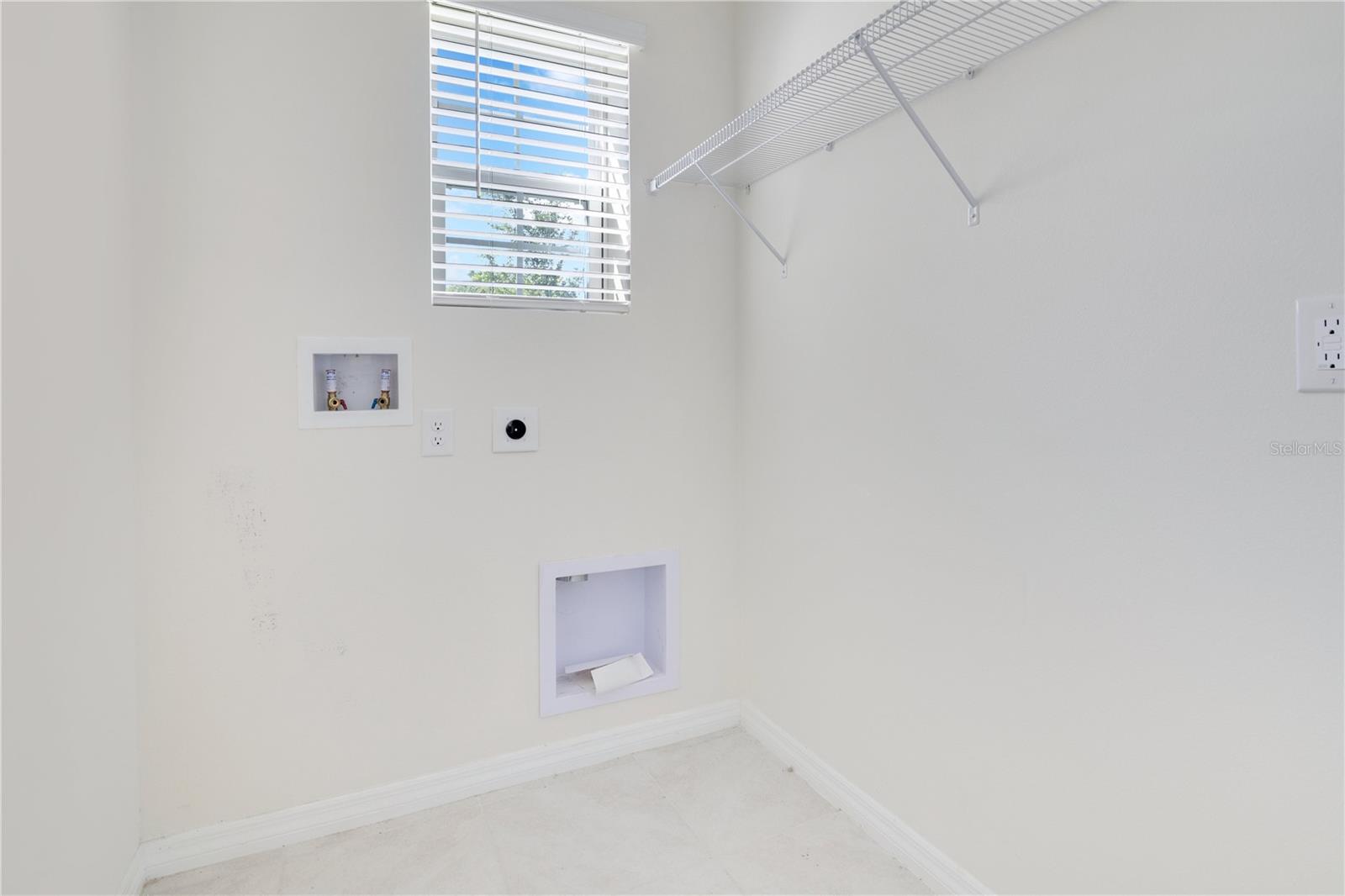 Image 18 of 34 For 2539 Avalon Park Boulevard