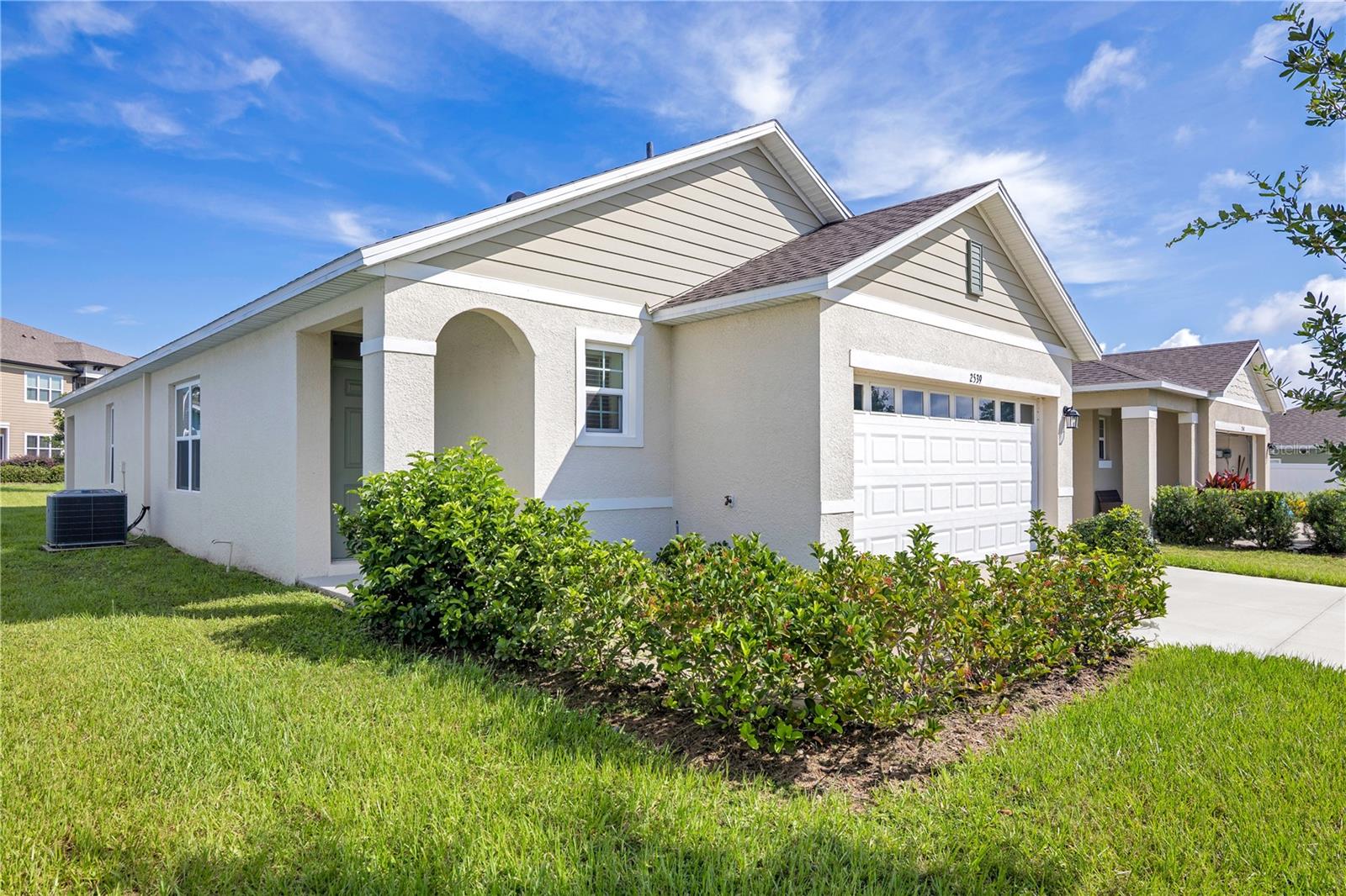 Image 3 of 34 For 2539 Avalon Park Boulevard