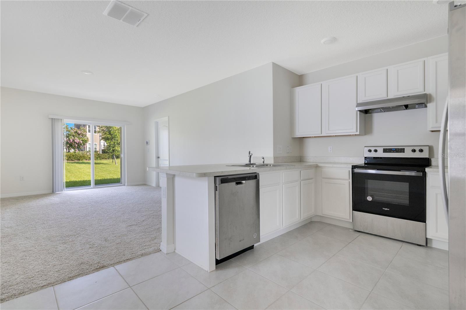 Image 7 of 34 For 2539 Avalon Park Boulevard