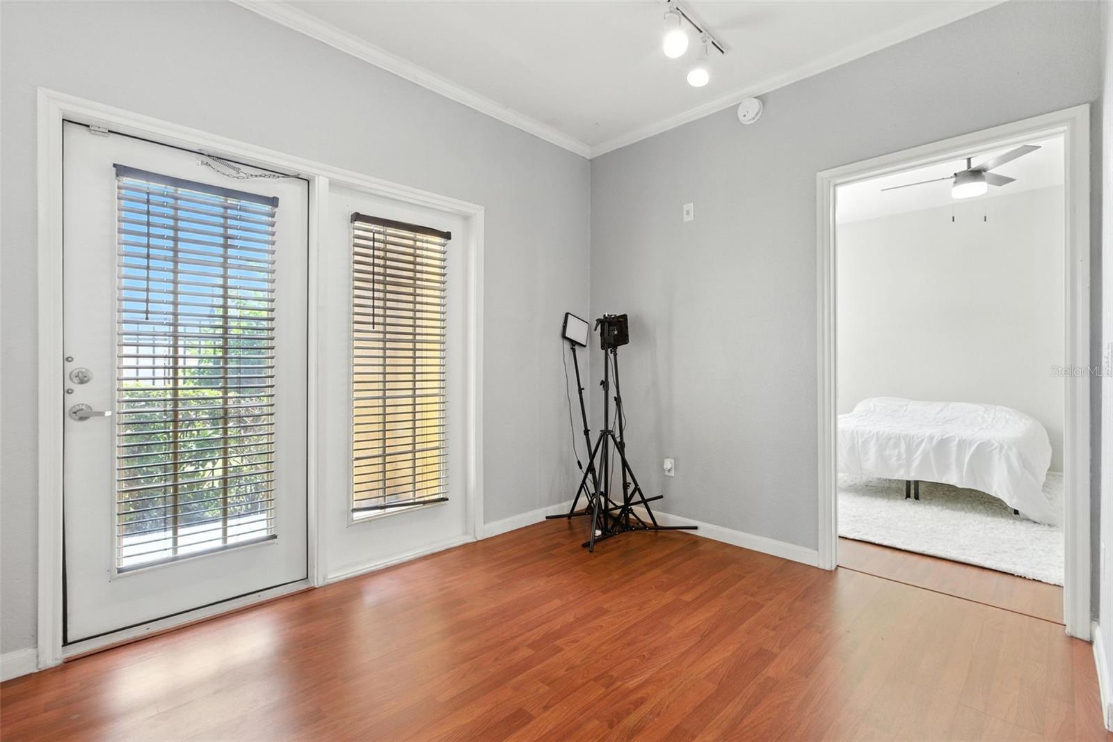 Image 12 of 39 For 860 Orange Avenue 177