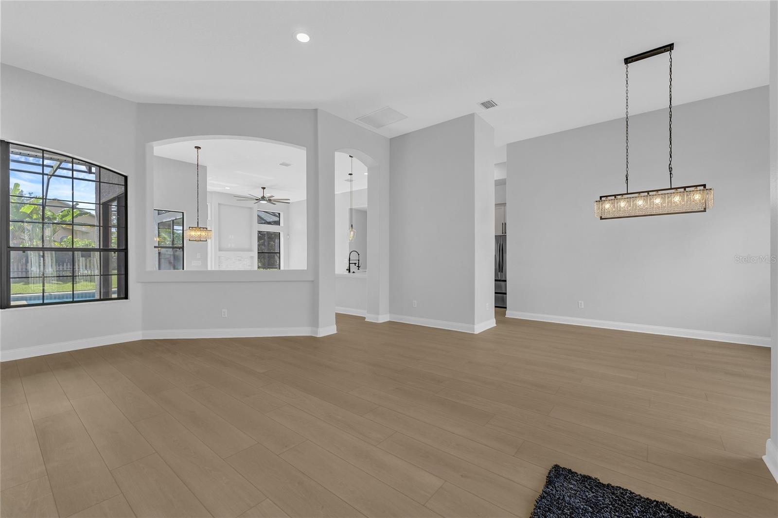 Image 9 of 44 For 102 Evans Drive