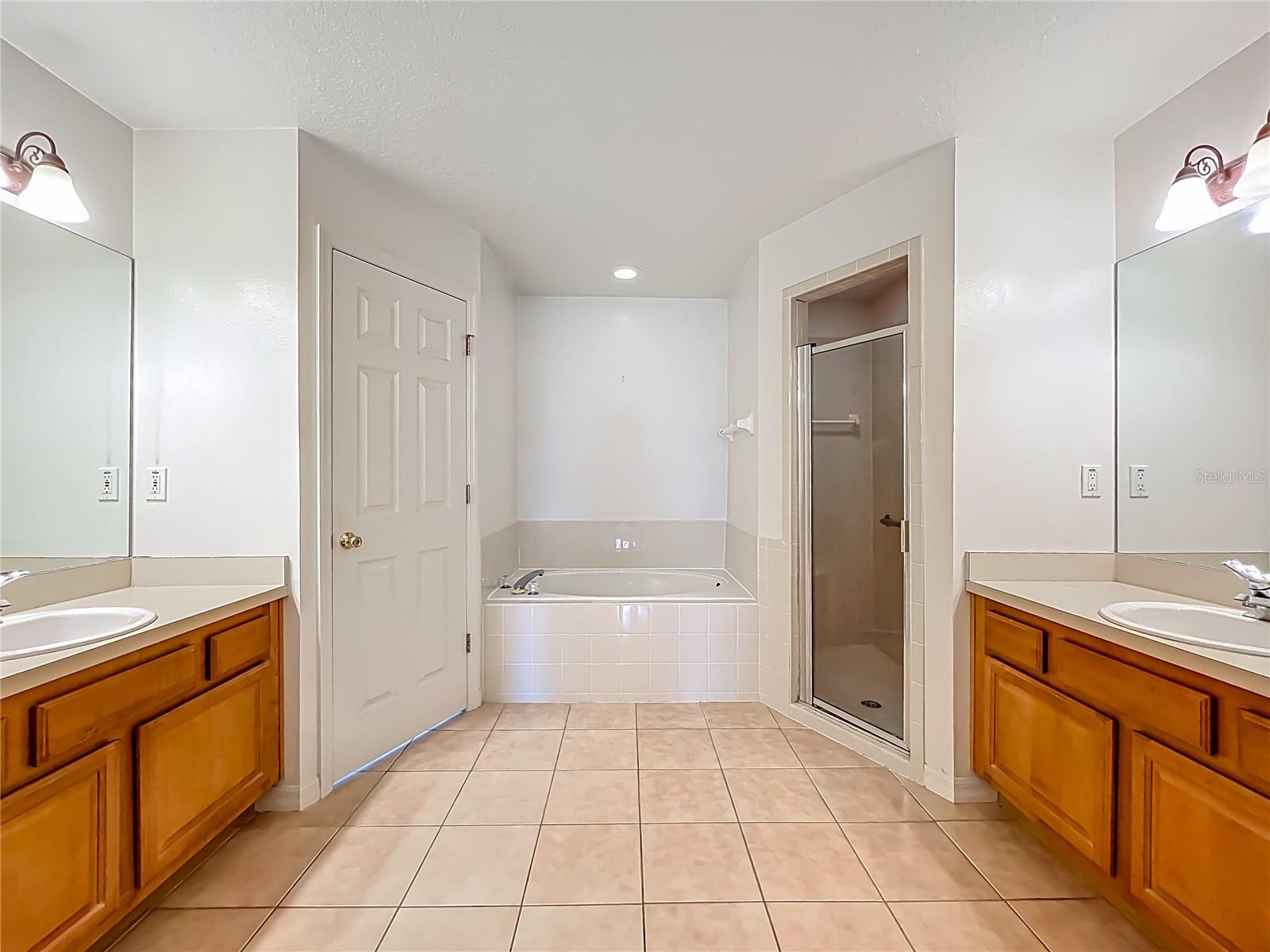 Image 26 of 50 For 16634 Pine Timber Avenue