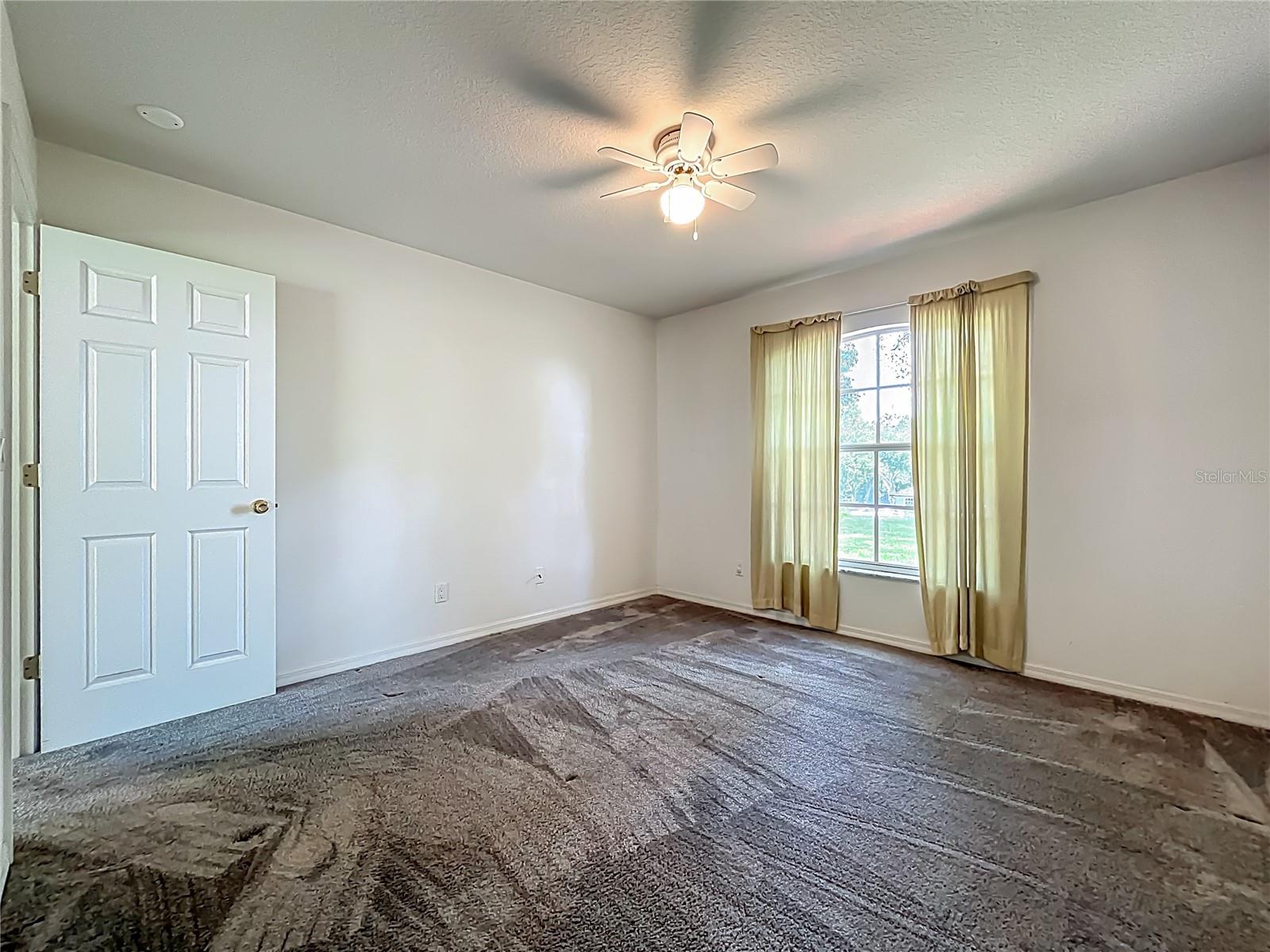 Image 30 of 50 For 16634 Pine Timber Avenue