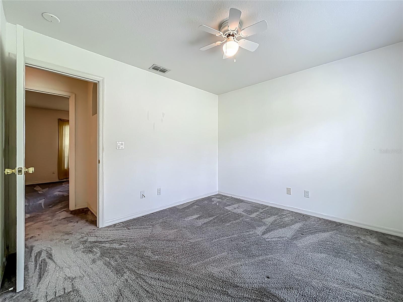 Image 32 of 50 For 16634 Pine Timber Avenue