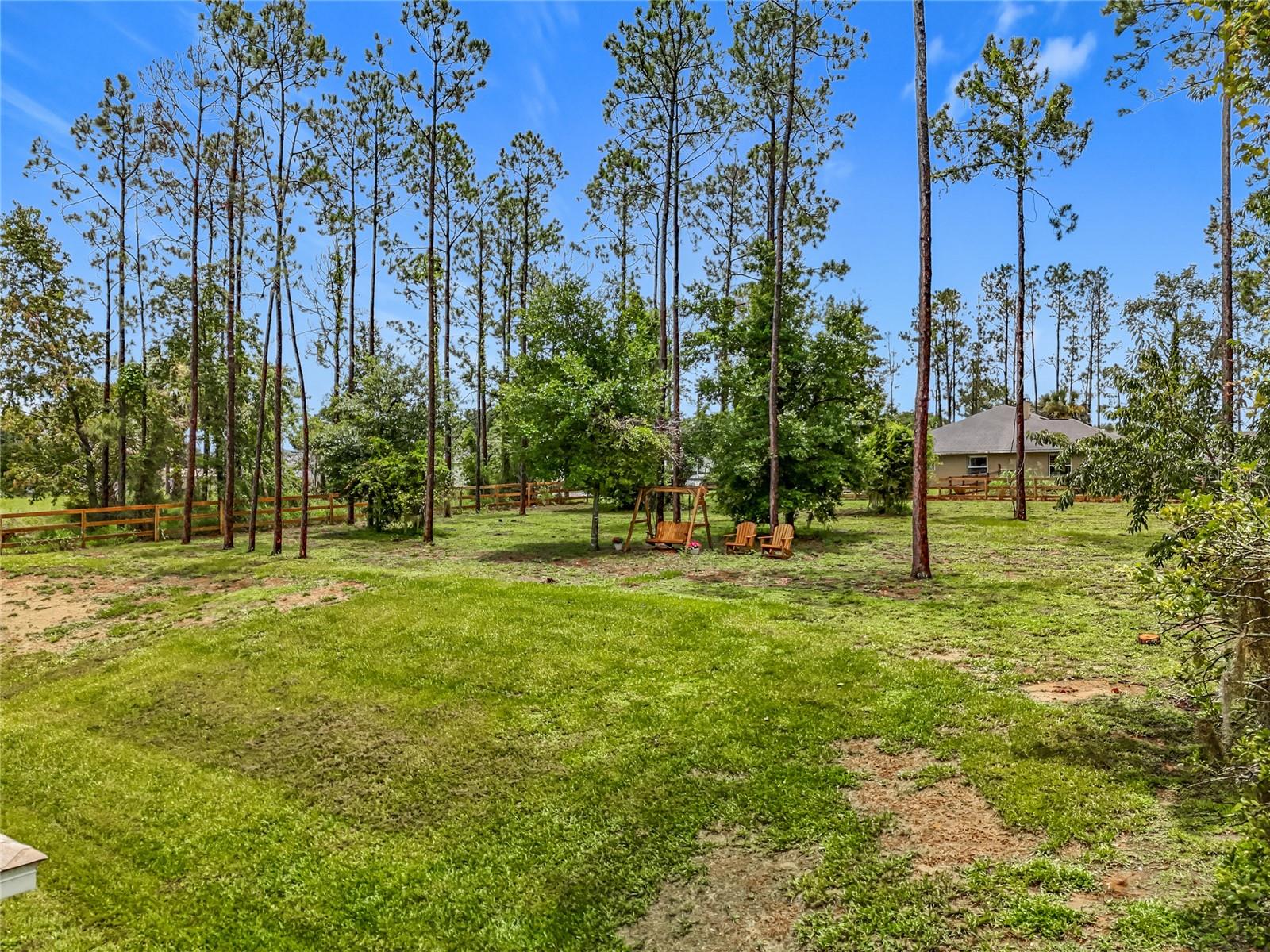 Image 45 of 50 For 16634 Pine Timber Avenue