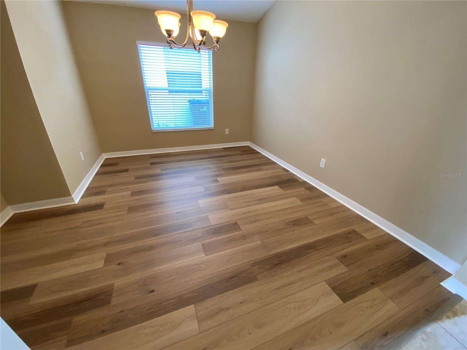 Image 12 of 20 For 14921 Braywood Trail