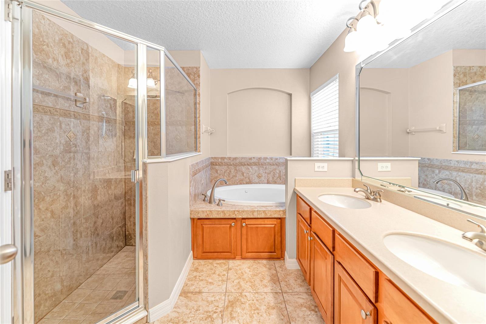 Image 15 of 20 For 14921 Braywood Trail