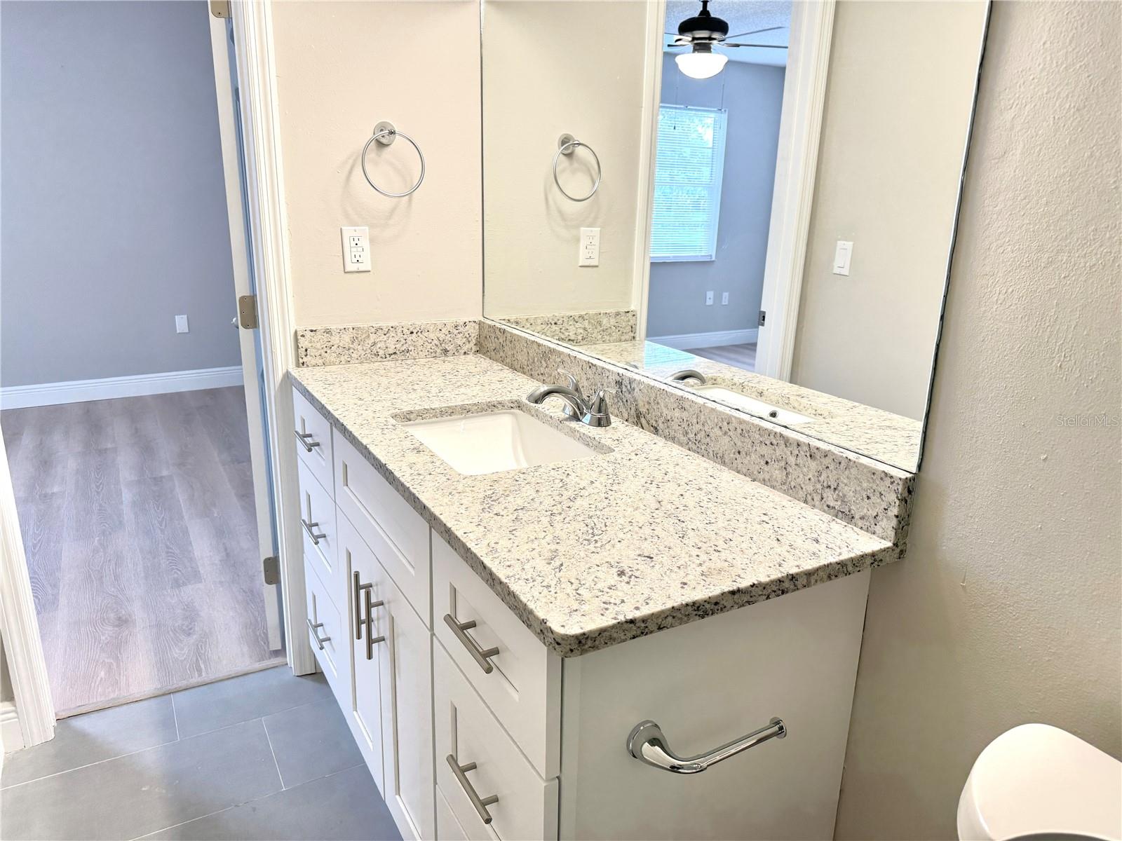 Image 37 of 39 For 6054 Amberly Court T21