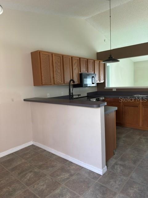 Image 7 of 26 For 2585 Gramercy Drive