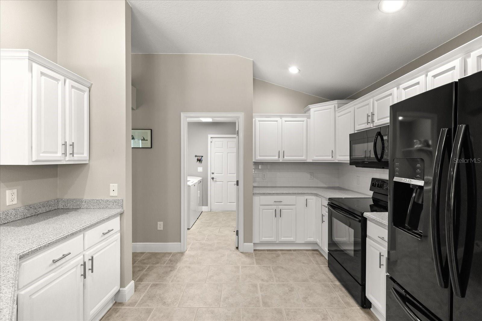 Image 14 of 47 For 12380 97th Avenue