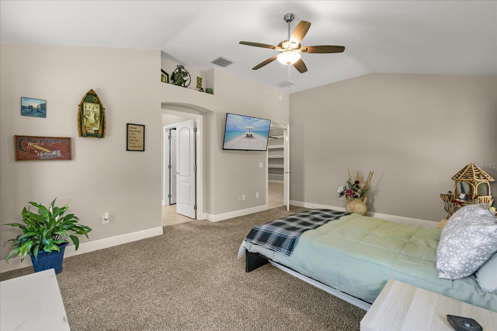 Image 18 of 47 For 12380 97th Avenue