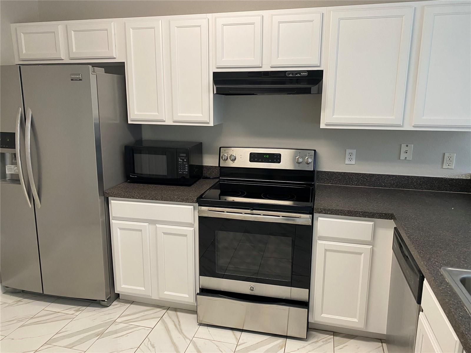 Image 4 of 13 For 2716 Clinton Heights Court