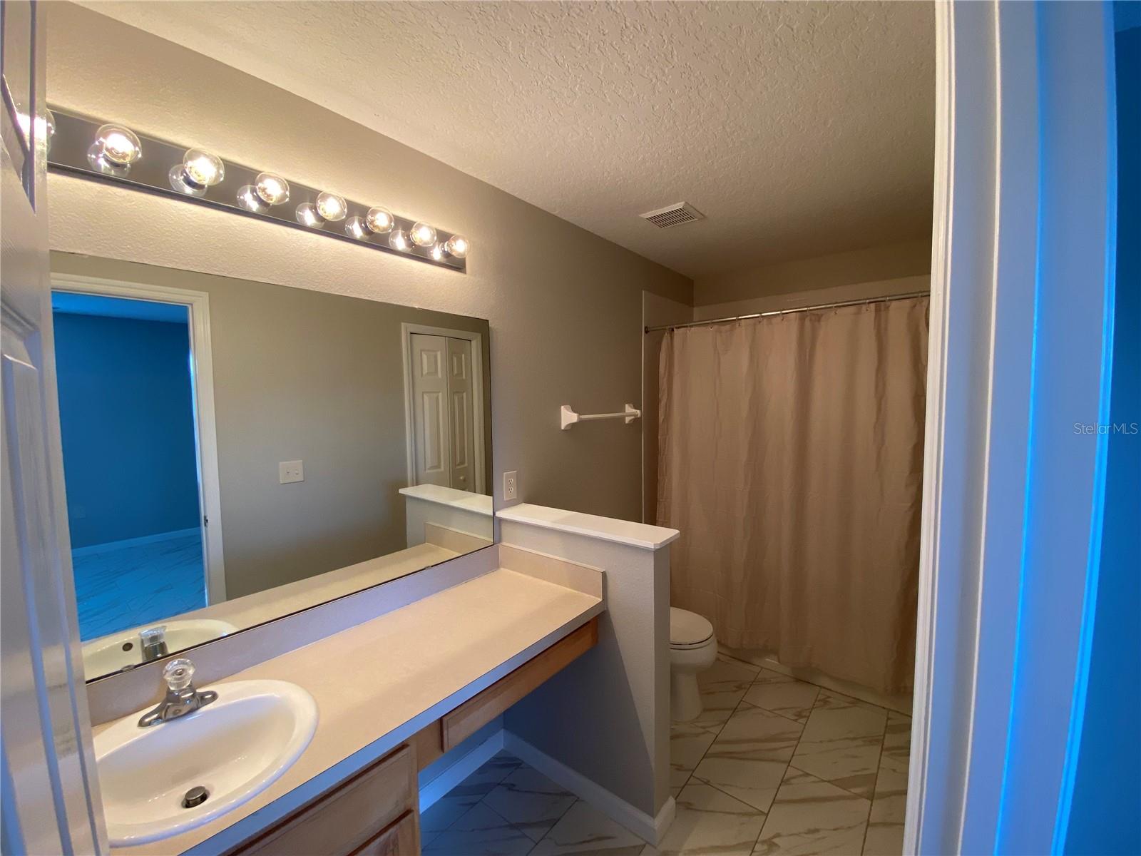 Image 7 of 13 For 2716 Clinton Heights Court