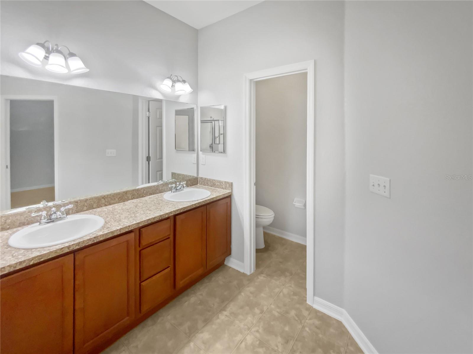 Image 10 of 36 For 6303 Twin Bridges Drive