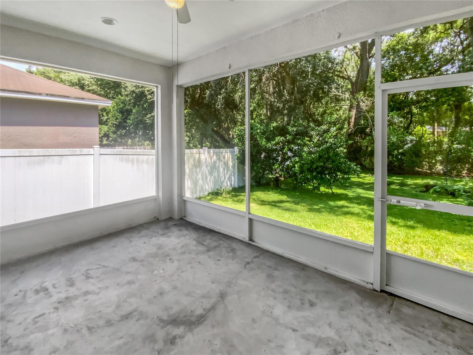 Image 31 of 36 For 6303 Twin Bridges Drive
