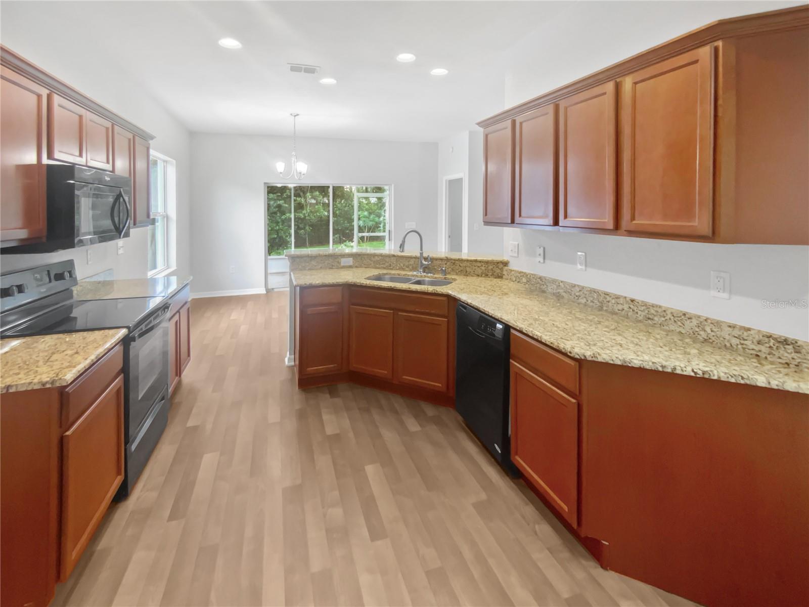 Image 6 of 36 For 6303 Twin Bridges Drive