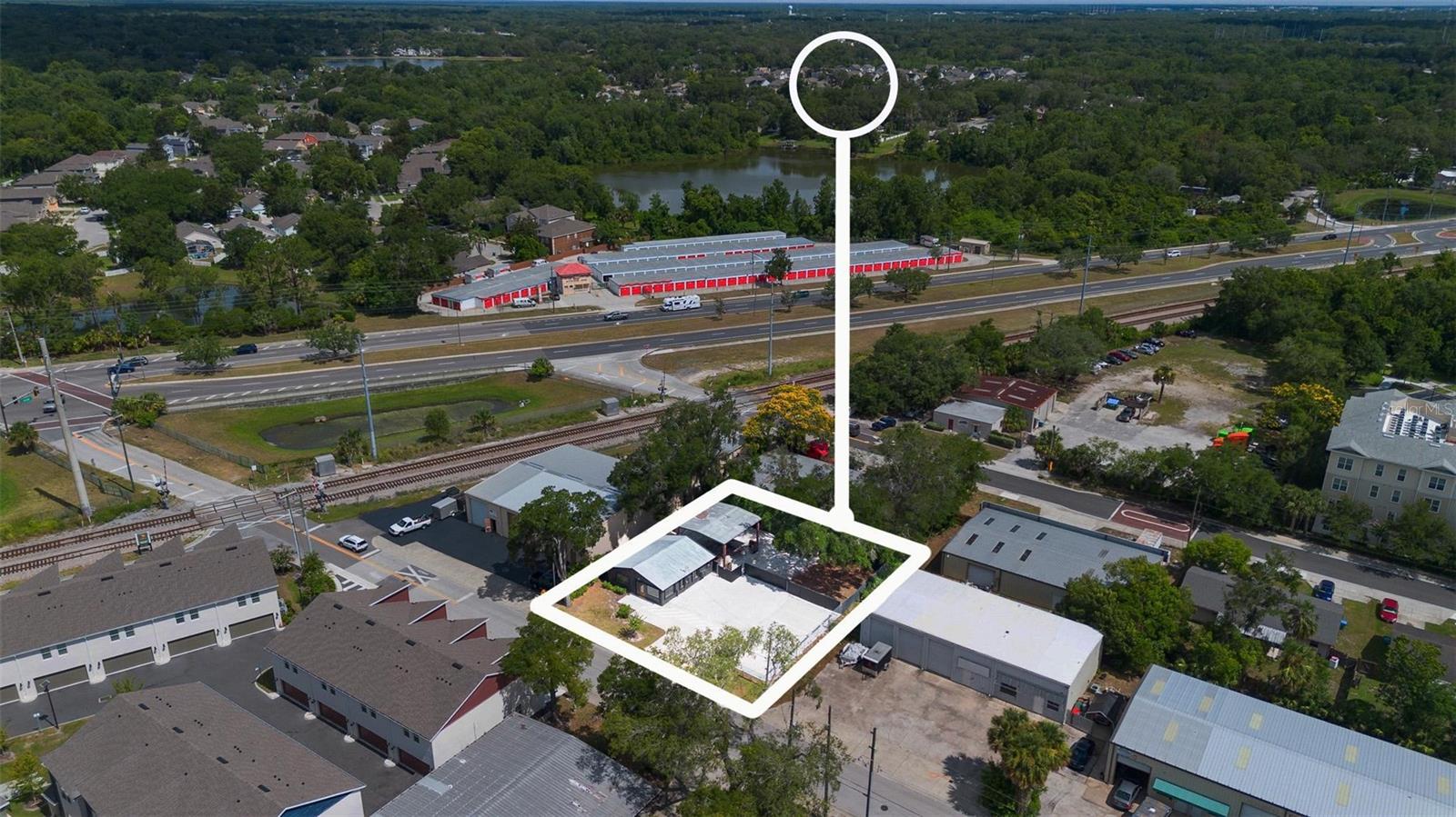 Image 5 of 43 For 209 E Palmetto Ave