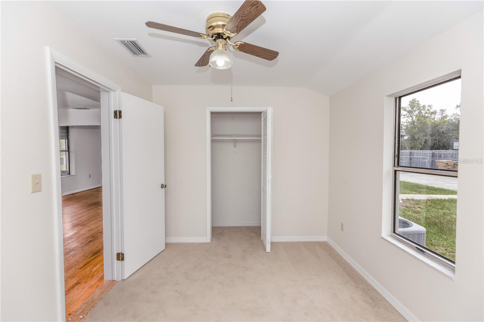 Image 16 of 28 For 19402 5th Street