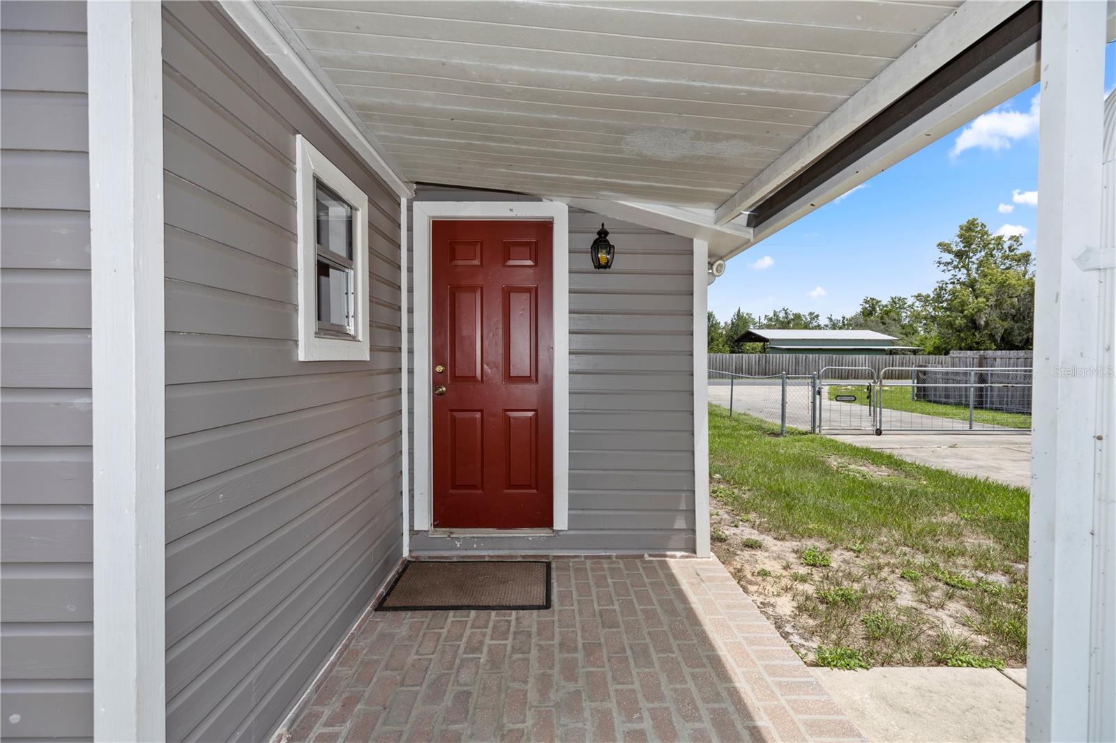 Image 5 of 28 For 19402 5th Street