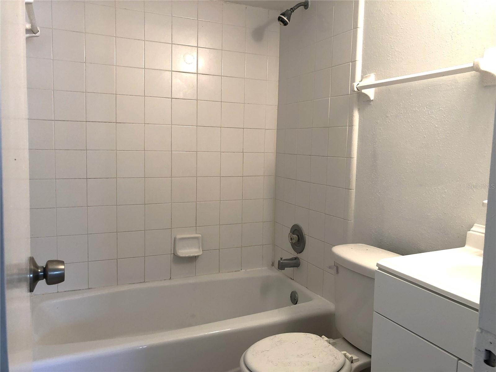 Image 6 of 10 For 348 Palmetto Avenue