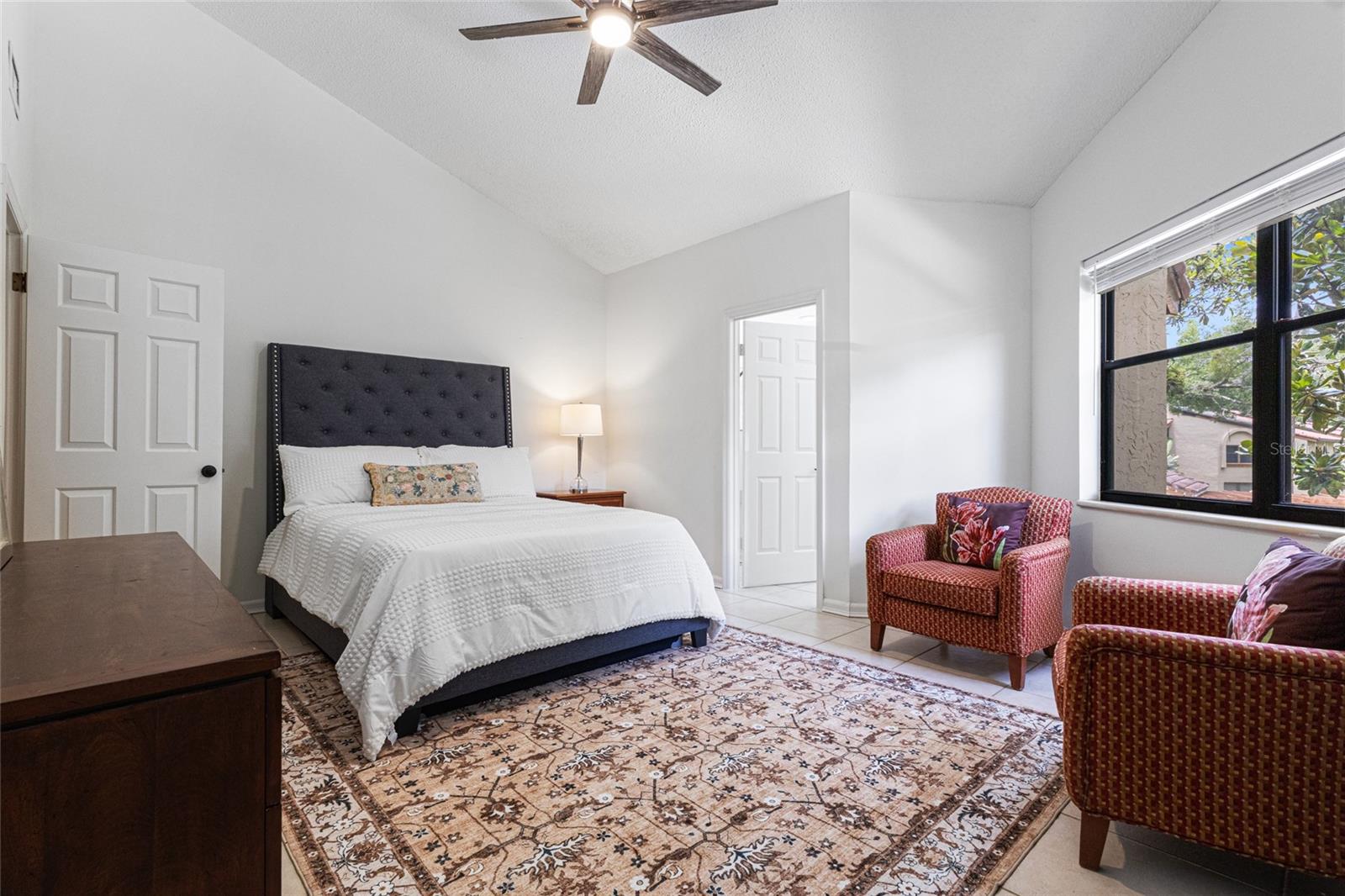 Image 13 of 40 For 1232 Saint Tropez Circle Ge