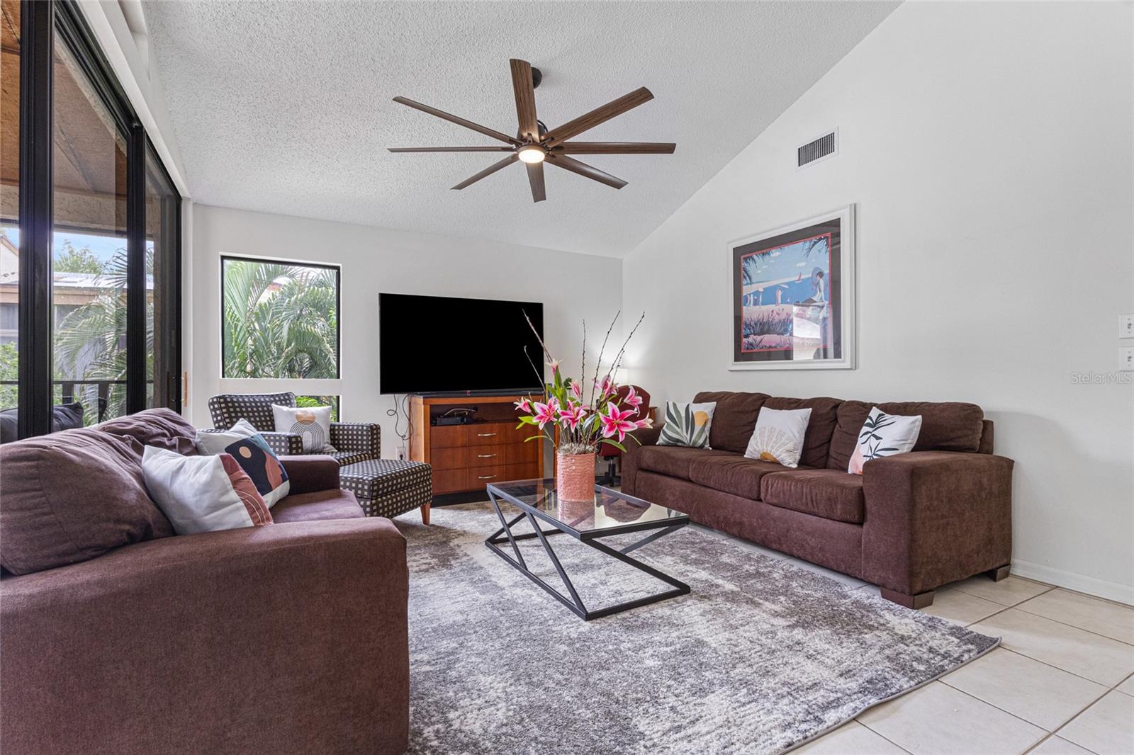 Image 7 of 40 For 1232 Saint Tropez Circle Ge