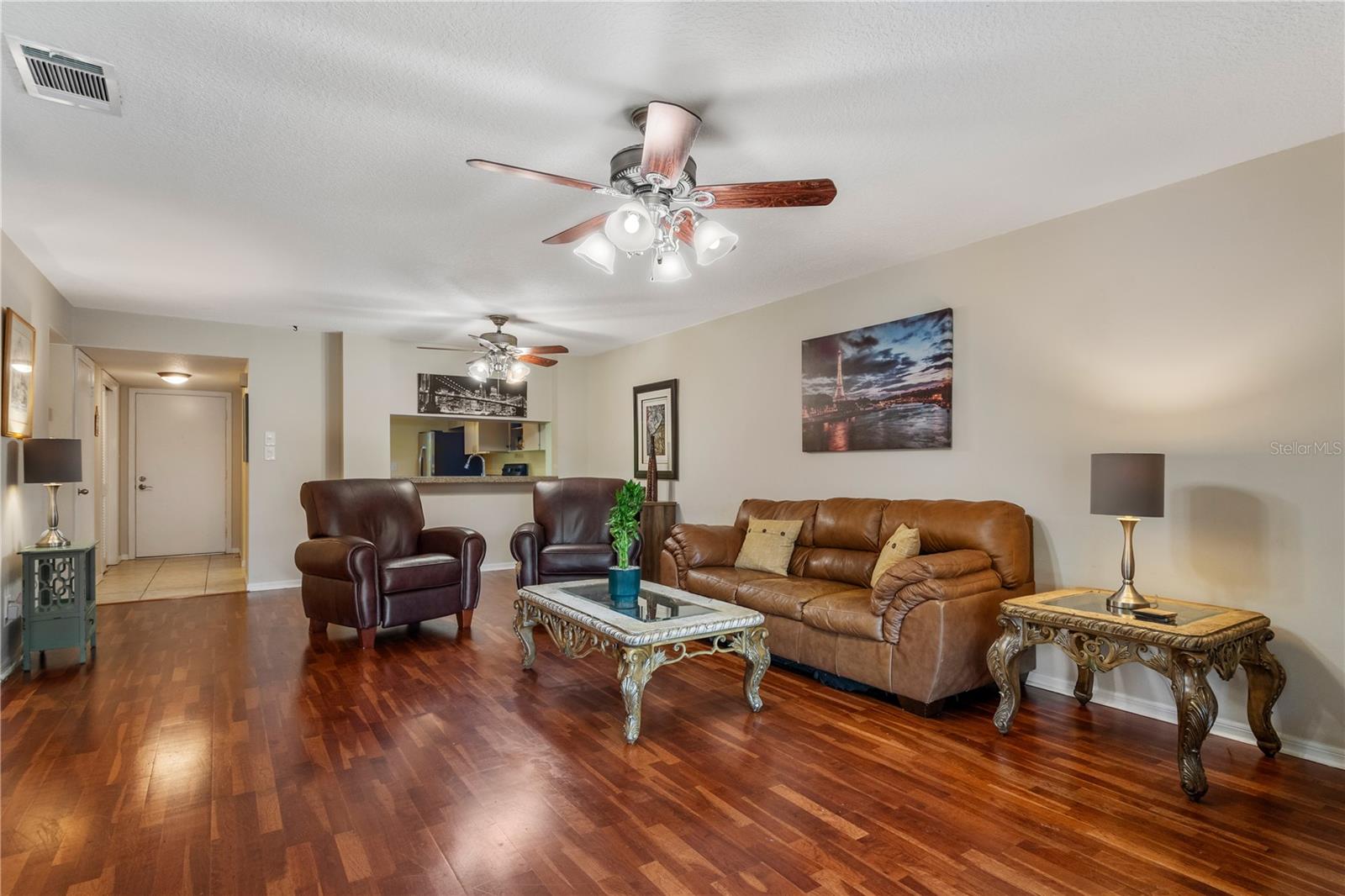 Image 12 of 34 For 1055 Kensignton Park Drive 317