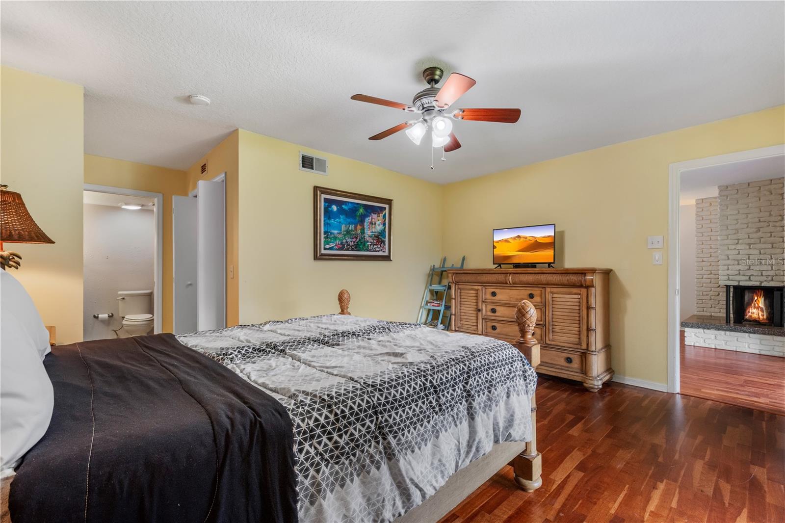 Image 17 of 34 For 1055 Kensignton Park Drive 317