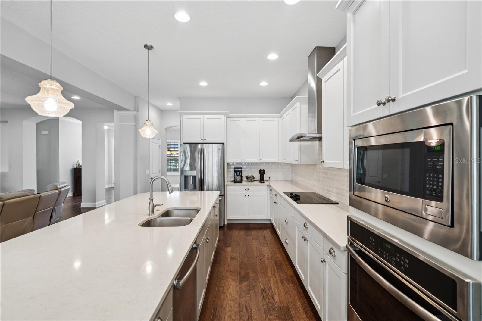 Image 18 of 46 For 16415 Good Hearth Boulevard