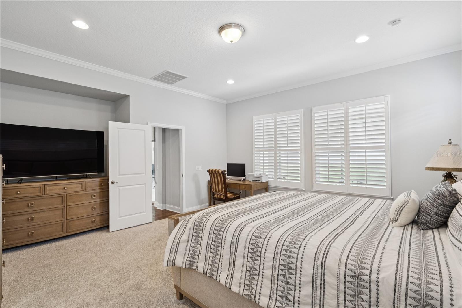 Image 22 of 46 For 16415 Good Hearth Boulevard