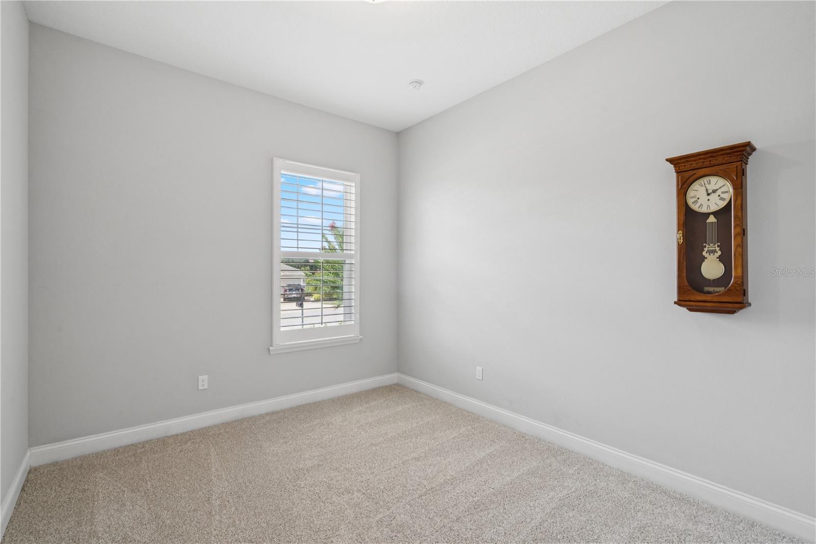 Image 32 of 46 For 16415 Good Hearth Boulevard