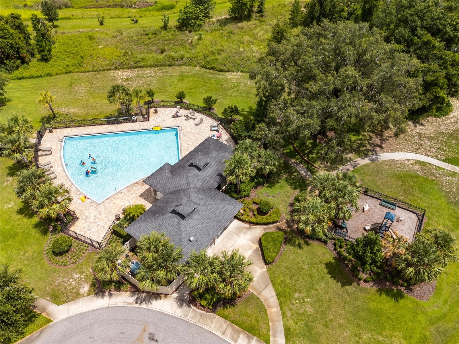Image 45 of 46 For 16415 Good Hearth Boulevard