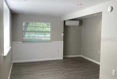 Image 7 of 12 For 740 Sans Souci Avenue