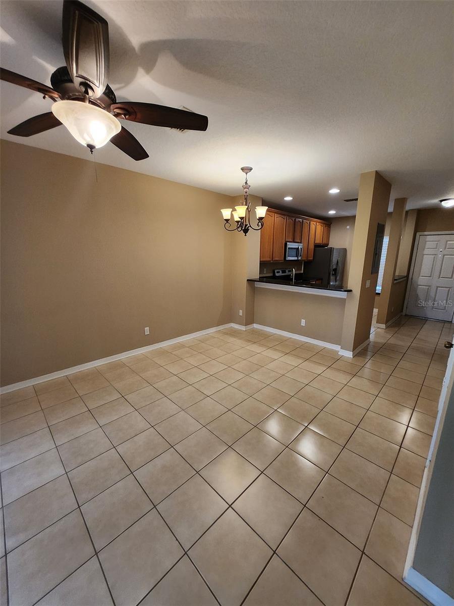Image 13 of 20 For 3577 Wilshire Way Road 61