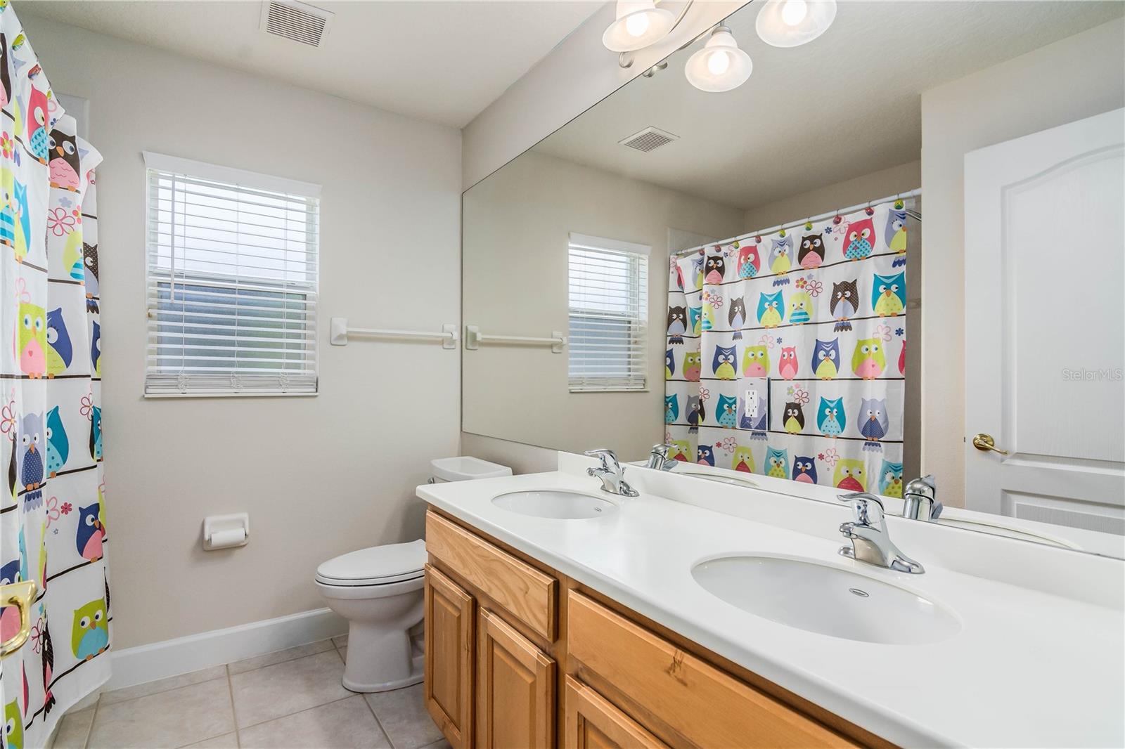 Listing photo id 26 for 3620 Chardonnay Drive