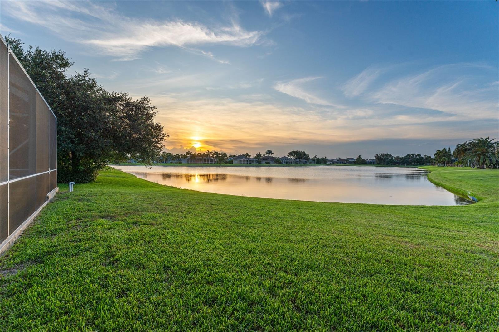 Listing photo id 38 for 3620 Chardonnay Drive