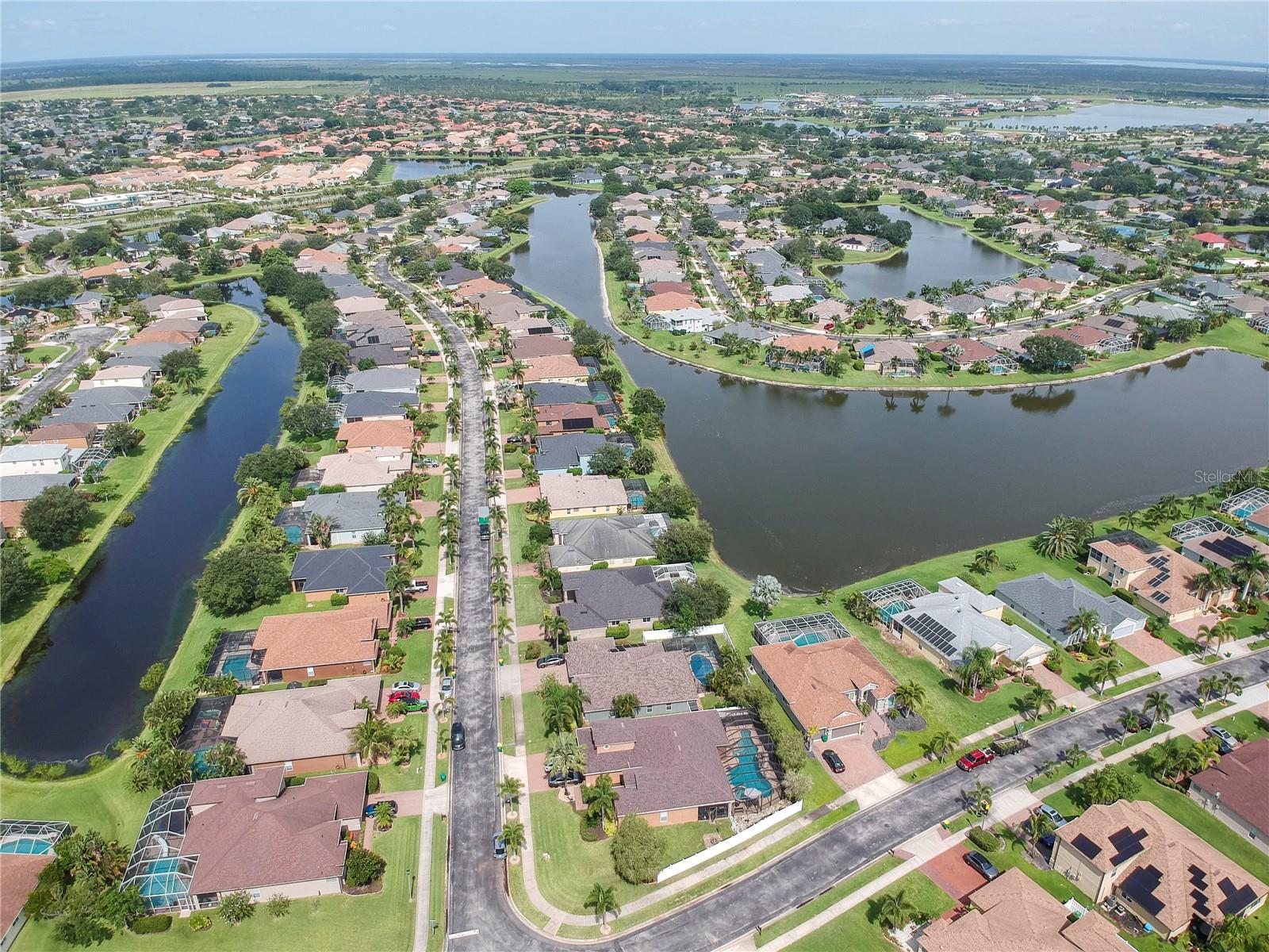 Listing photo id 49 for 3620 Chardonnay Drive