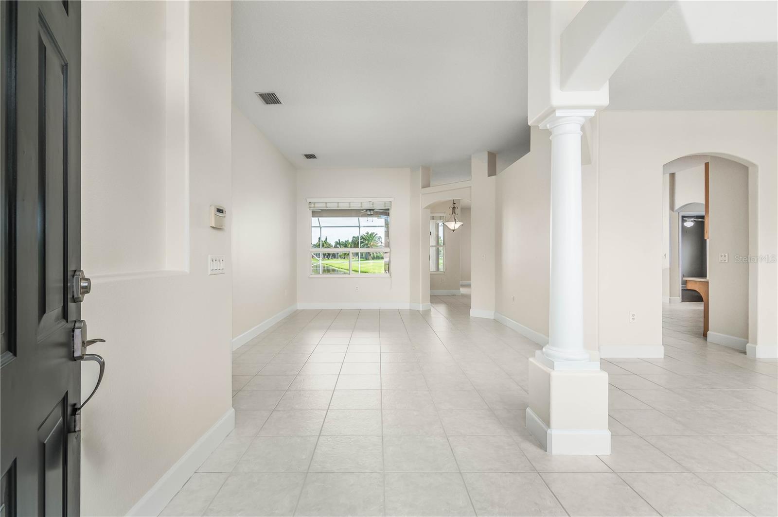 Listing photo id 53 for 3620 Chardonnay Drive