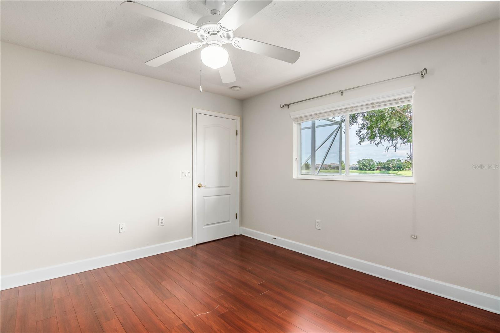 Listing photo id 67 for 3620 Chardonnay Drive